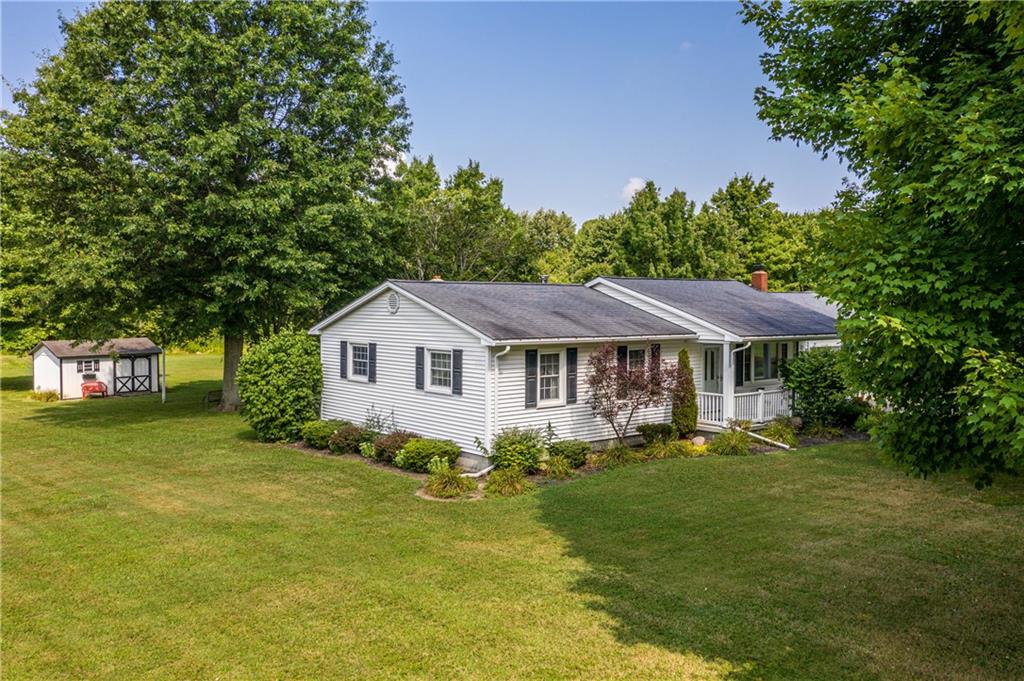 727 Greenfield Road Mercer, PA 16137 - Photo 1 of 25