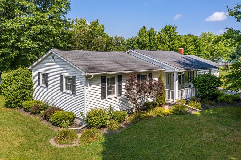 727 Greenfield Road Mercer, PA 16137 - Photo 2 of 25