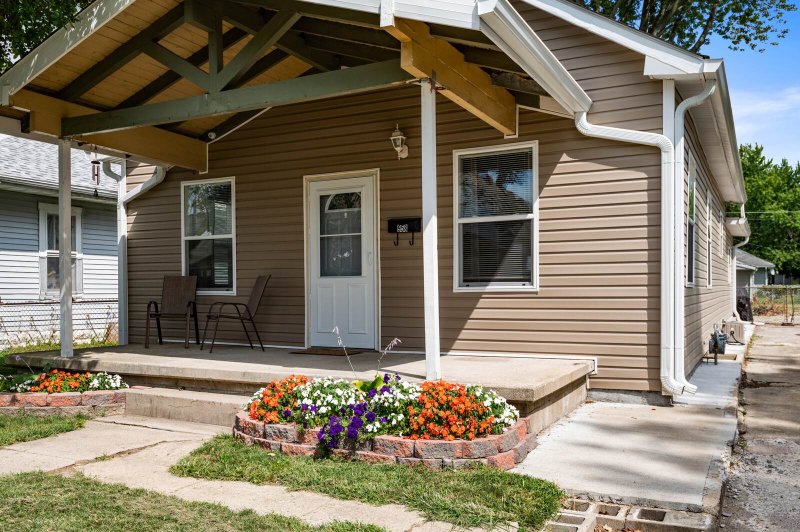 958 South 22nd Street New Castle, IN 47362 - Photo 4 of 20