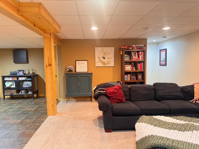 $425,000 | 833 Woodland Circle, Waupaca, WI 54981