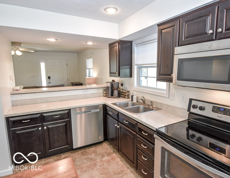 2594 South Flat Rock Road Bloomington, IN 47403 - Photo 11 of 30 Gallery Image 11