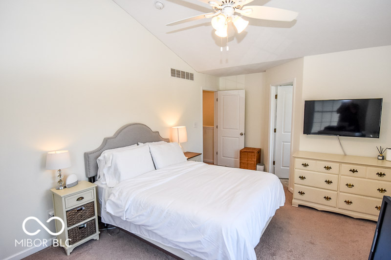2594 South Flat Rock Road Bloomington, IN 47403 - Photo 17 of 30 Gallery Image 17