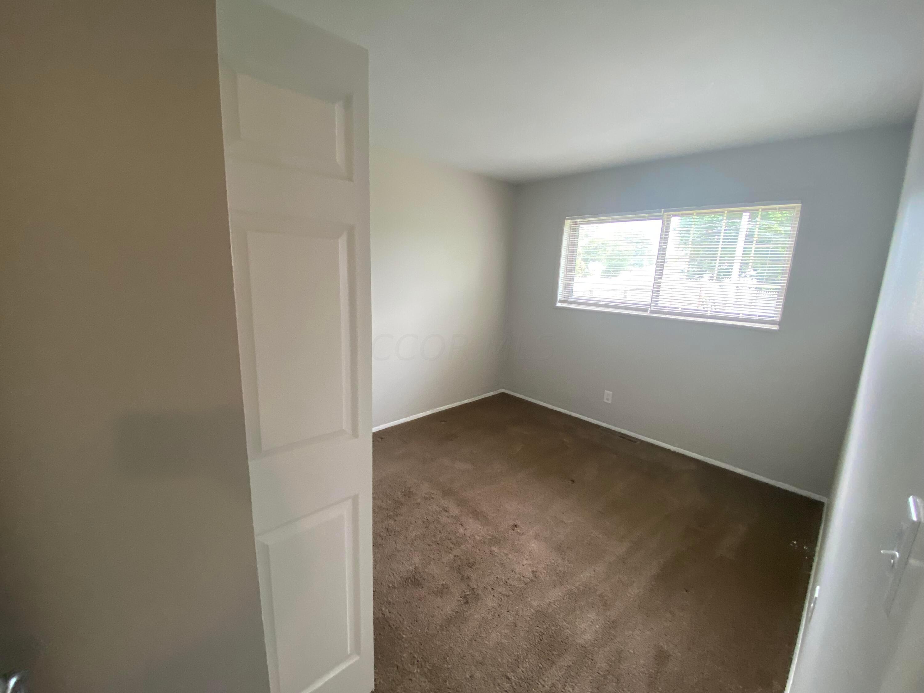 3200 Noe Bixby Road Columbus, OH 43232 - Photo 3 of 9 IMG_2353 - Gurdeep Boparai