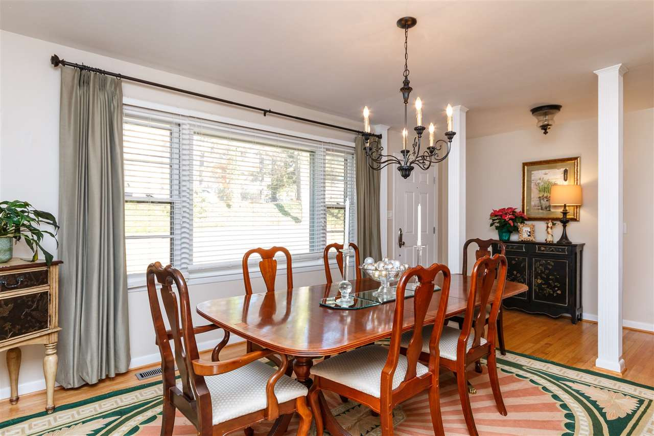 3034 Plantation Road Raleigh, NC 27609 - Photo 3 of 25 Photo 3