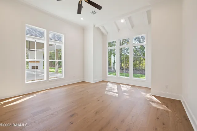 $899,900 | 111 Leaning Oak Drive, Lafayette, LA 70508