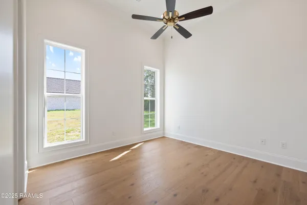 $875,000 | 111 Leaning Oak Drive, Lafayette, LA 70508