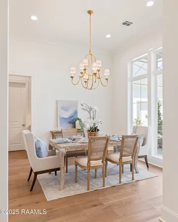 $875,000 | 111 Leaning Oak Drive, Lafayette, LA 70508