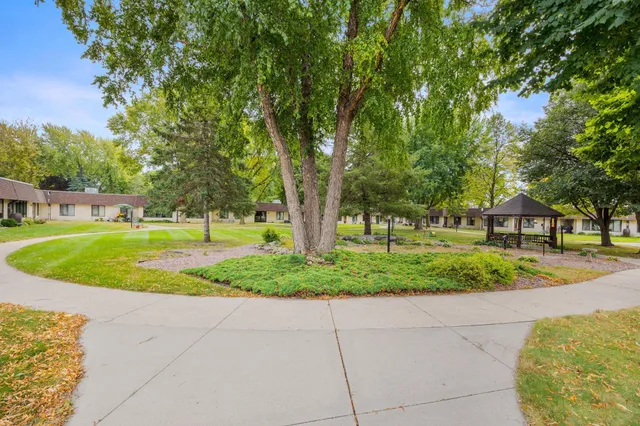 $134,900 | 250 Freemont Avenue Southwest, Unit 136, Hutchinson, MN 55350