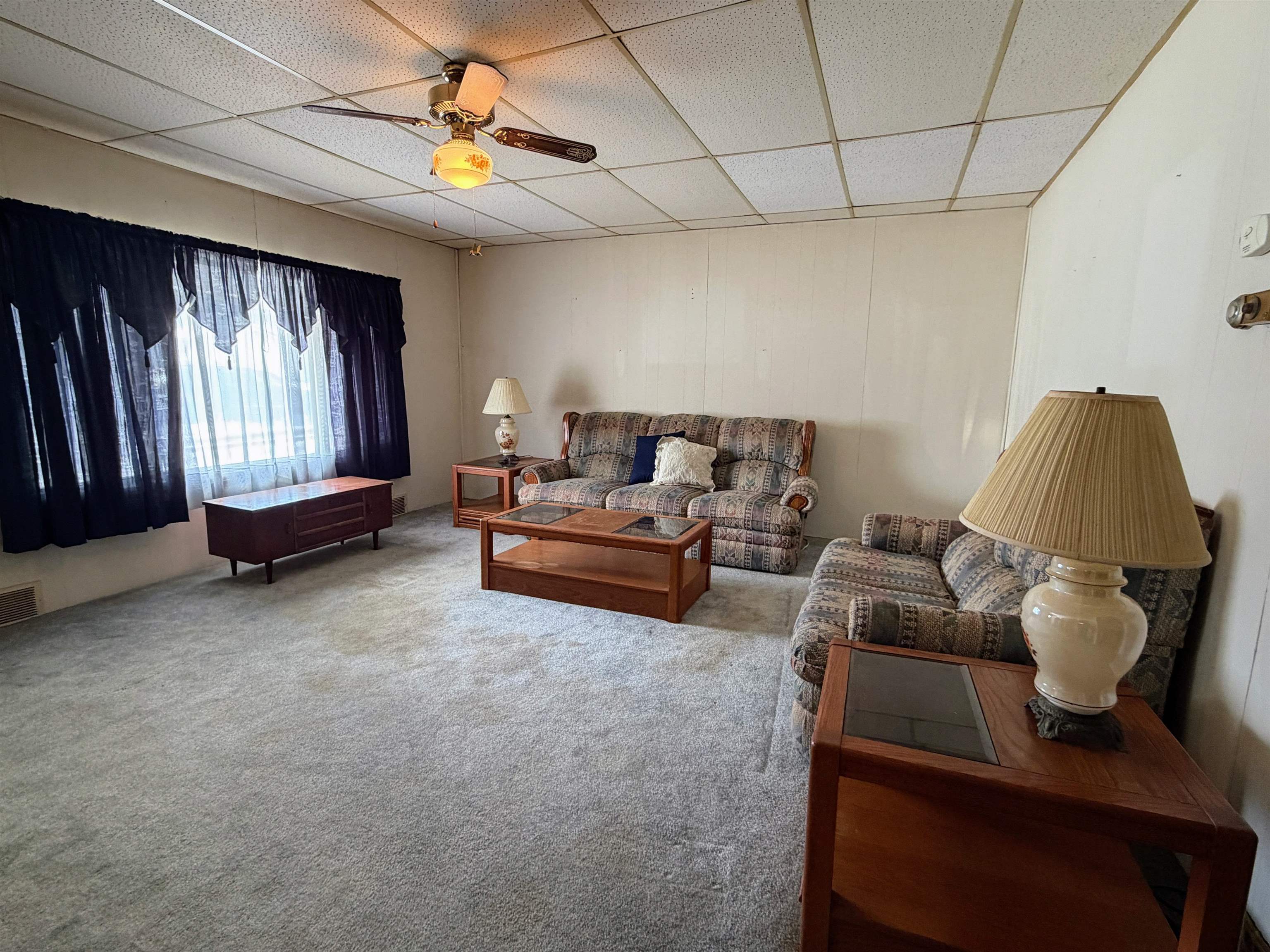 206 2nd Street Elroy, WI 53929 - Photo 4 of 24