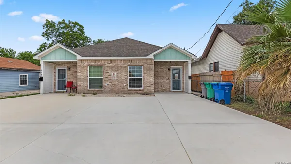 $1,750 | 906 Gulf, Unit 102, San Antonio, TX 78202