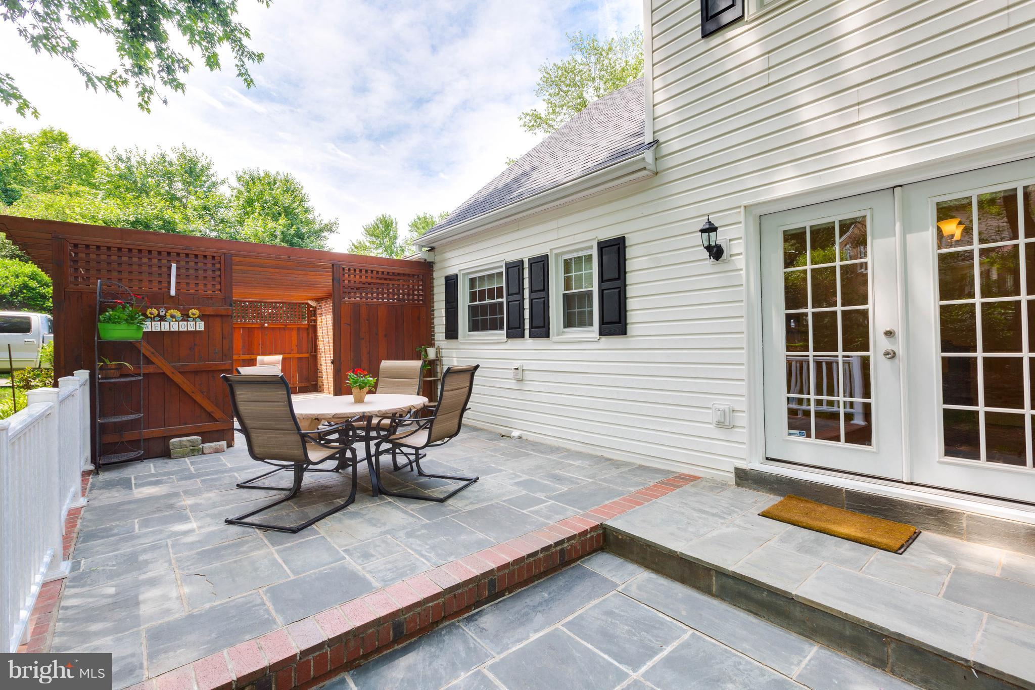 8103 St David Court Springfield, VA 22153 - Photo 25 of 30 2nd Slate Patio