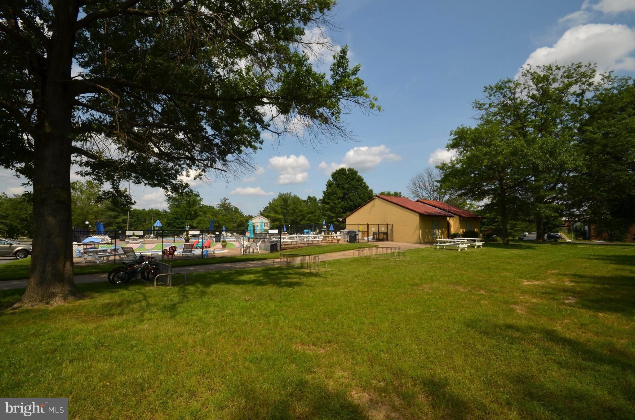 8103 St David Court Springfield, VA 22153 - Photo 29 of 30 Community Pool Membership Avail
