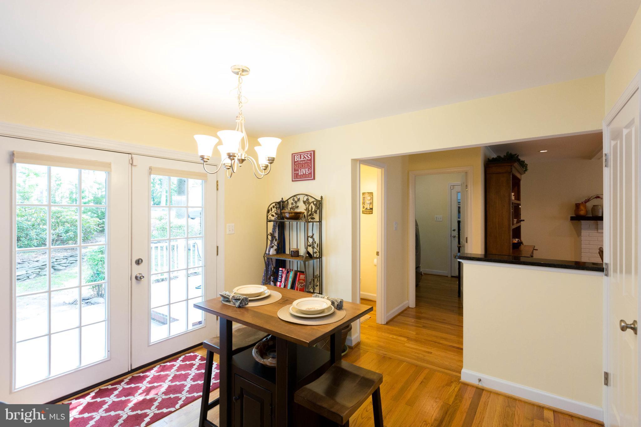 8103 St David Court Springfield, VA 22153 - Photo 8 of 30 Breakfast Area