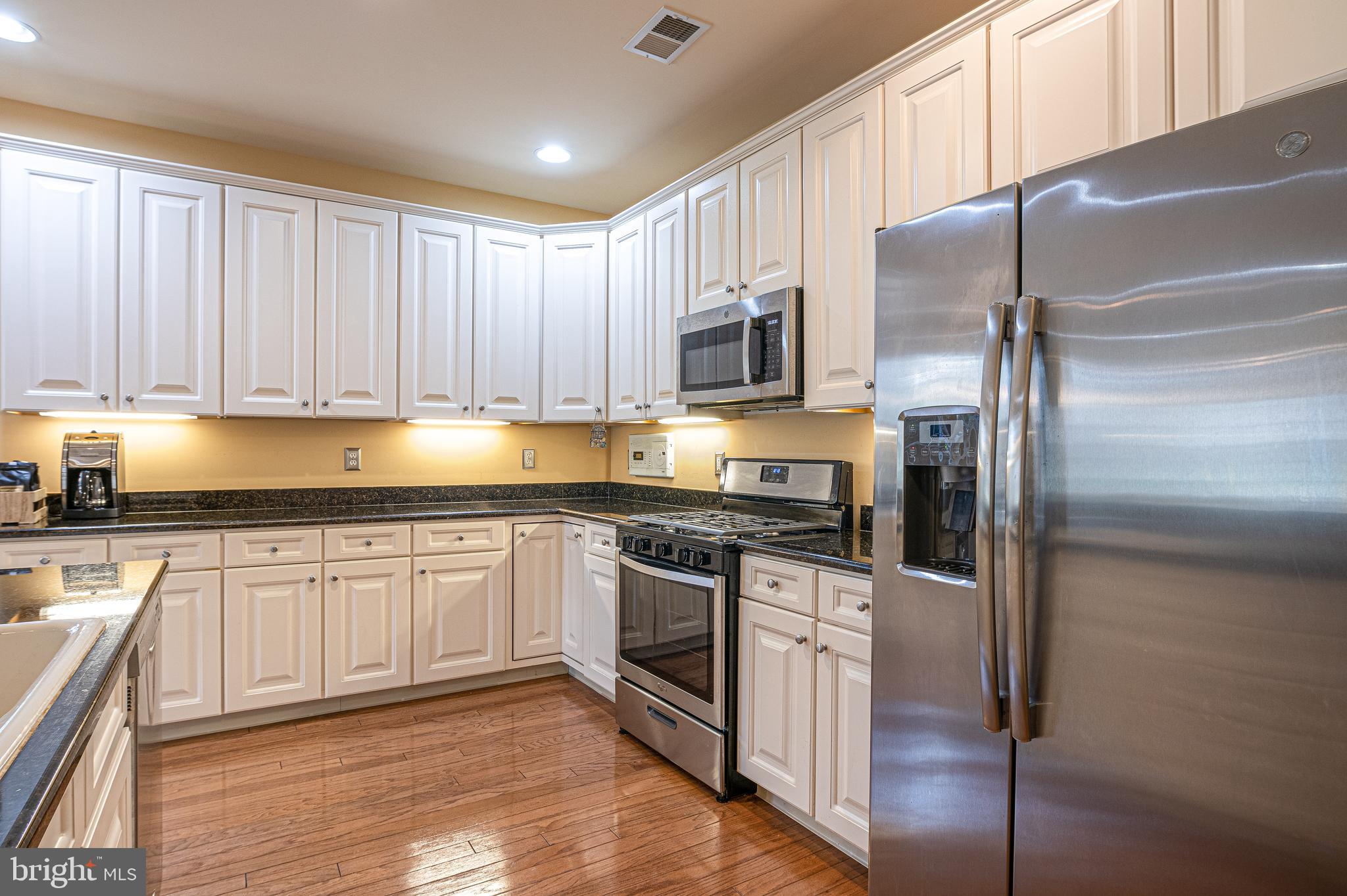 13 Golf View Drive Tuckerton, NJ 08087 - Photo 8 of 35