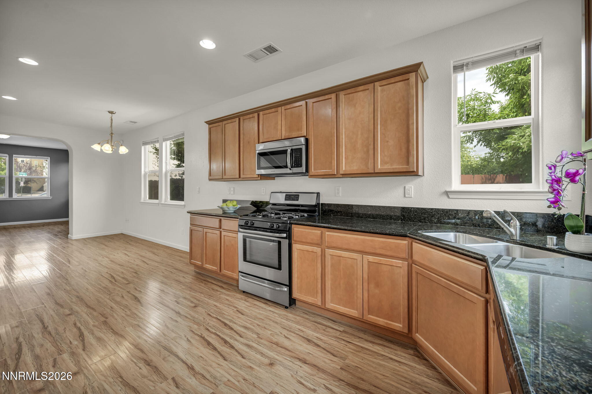 5930 Promontory Drive Reno, NV 89523 - Photo 9 of 32 22-web-or-mls-5930-promontory-dr
