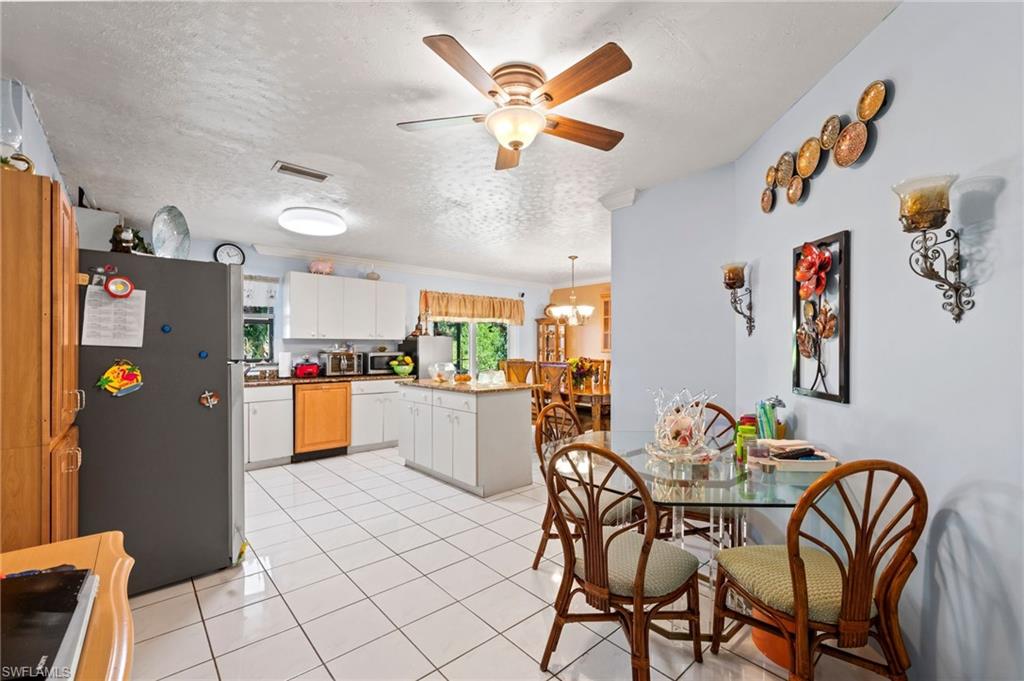 2285 50th Street Southwest Naples, FL 34116 - Photo 11 of 29 Gallery Image 11