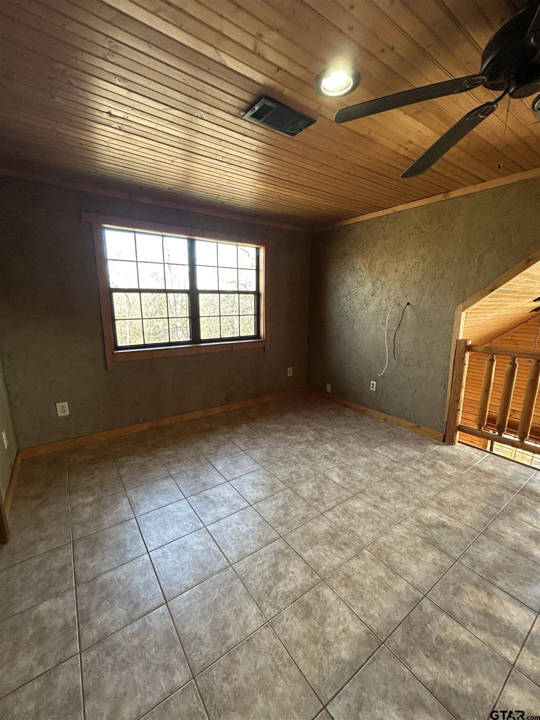 17864 Fm 16w Lindale, TX 75771 - Photo 17 of 27