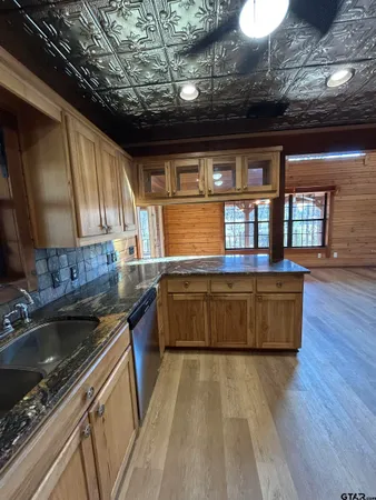 a view of a interior of the house