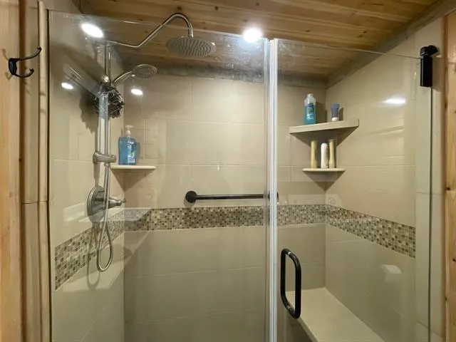 $225,000 | 97 Cobblestone Road, Clarksville, NH 03592