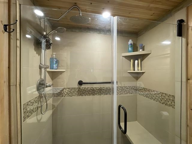 97 Cobblestone Road Clarksville, NH 03592 - Photo 17 of 36