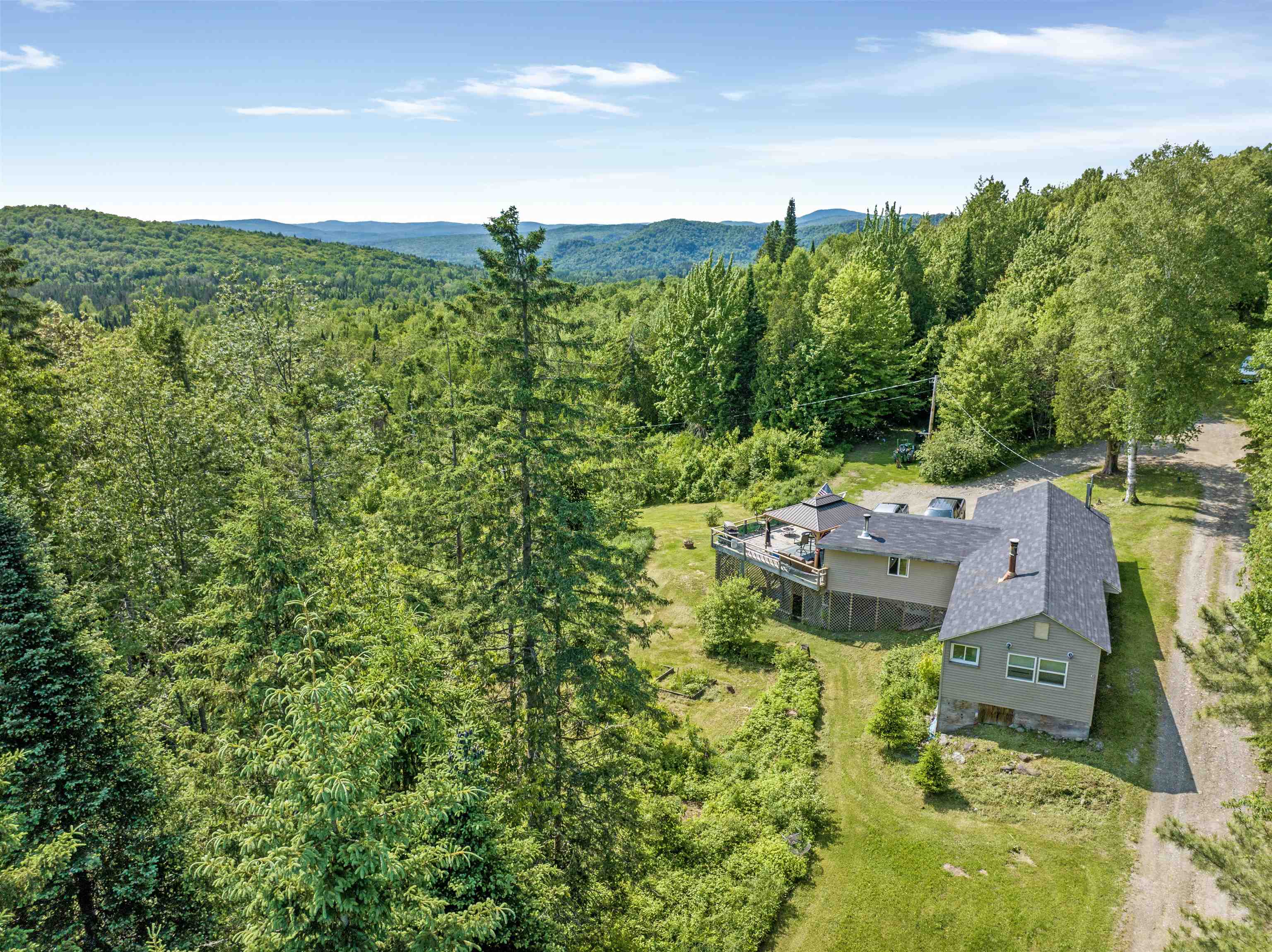 97 Cobblestone Road Clarksville, NH 03592 - Photo 2 of 36