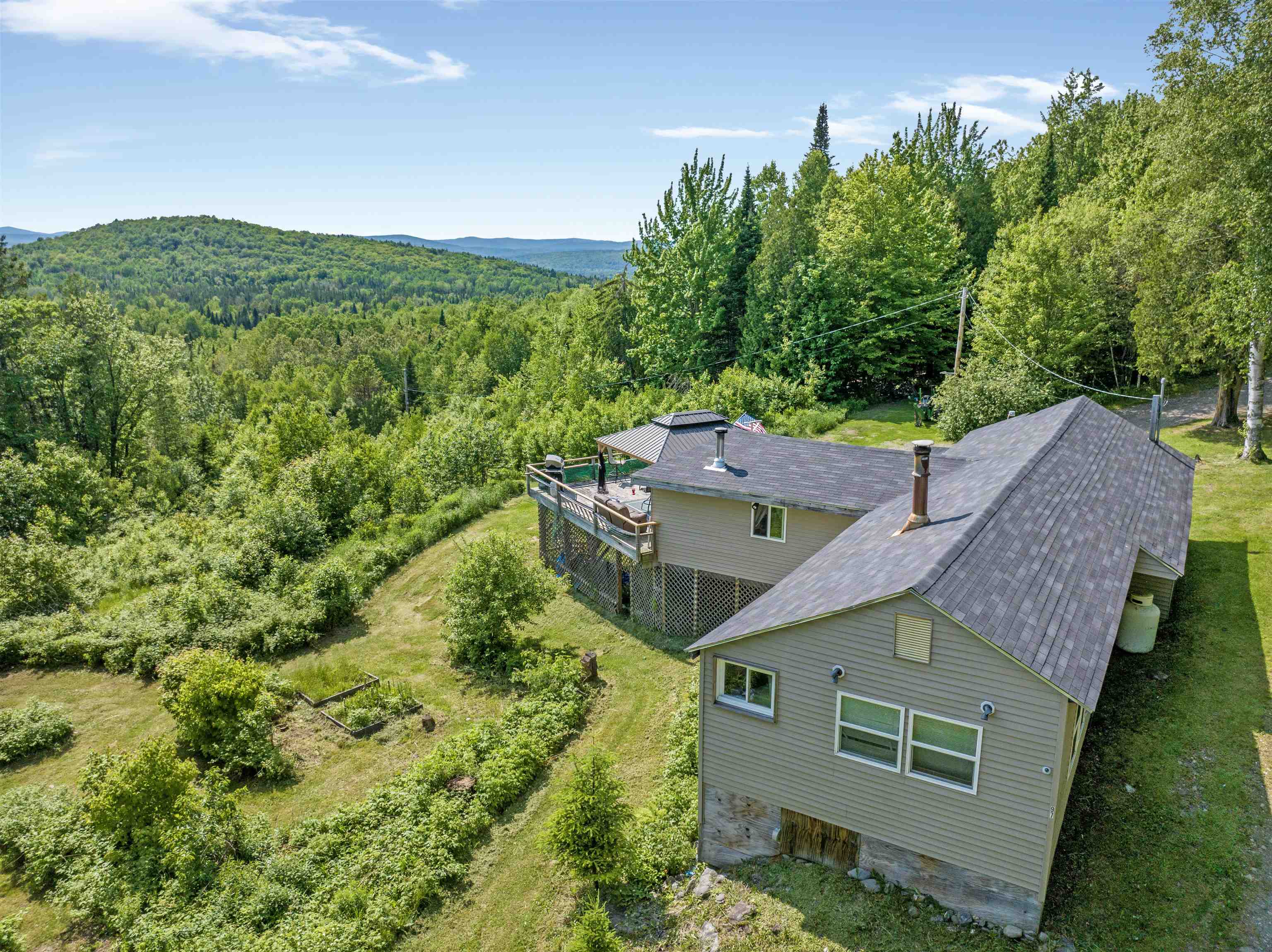 97 Cobblestone Road Clarksville, NH 03592 - Photo 23 of 36