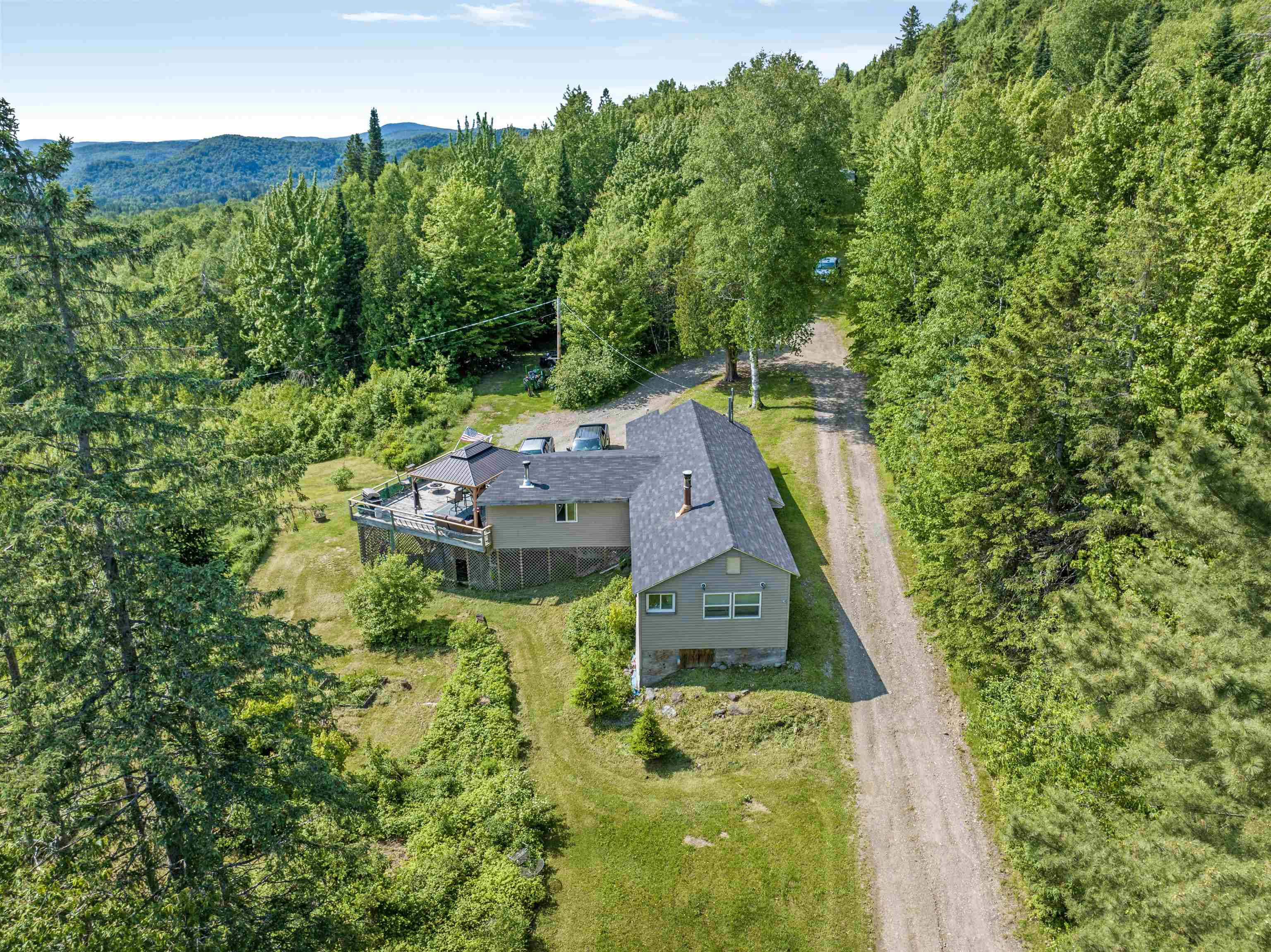 97 Cobblestone Road Clarksville, NH 03592 - Photo 24 of 36