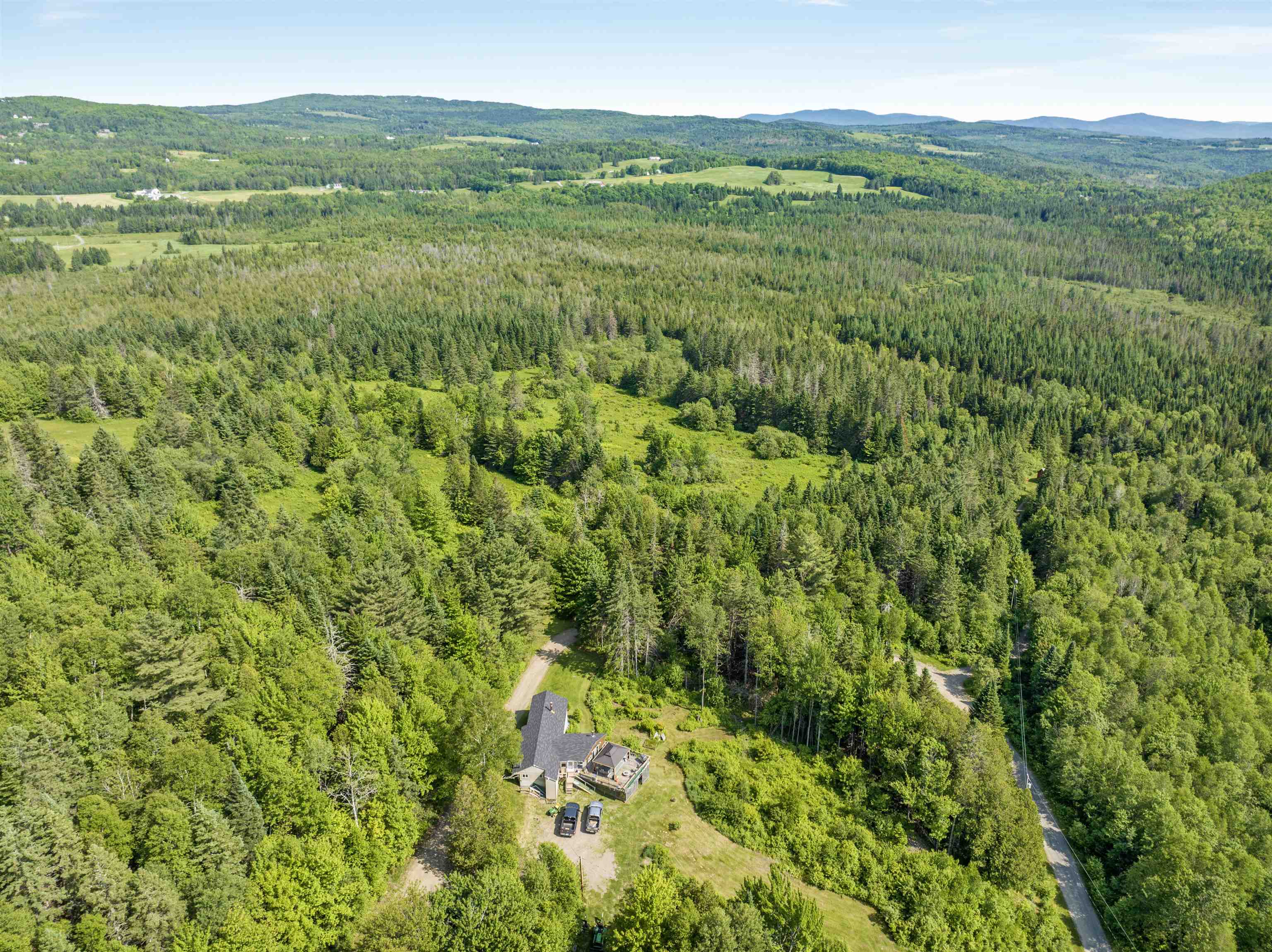 97 Cobblestone Road Clarksville, NH 03592 - Photo 9 of 36