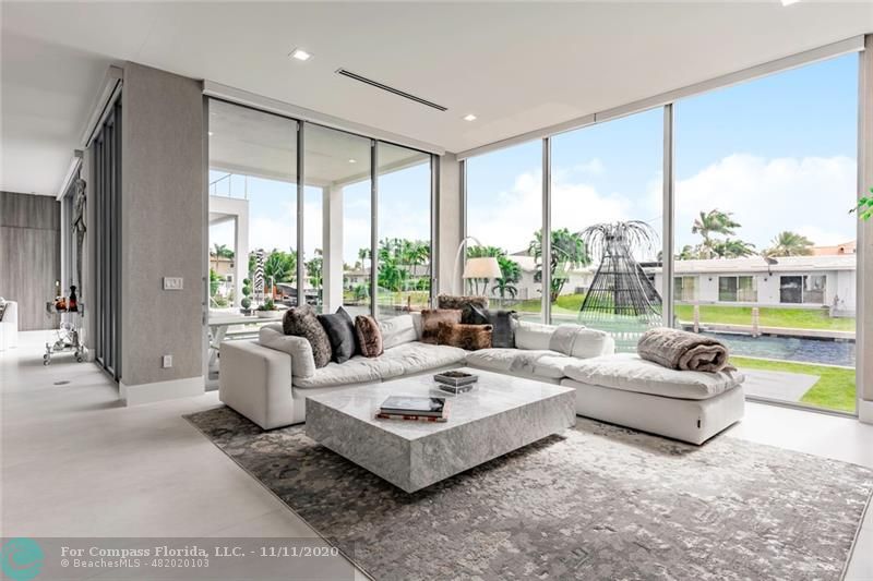 742 Dover Street Boca Raton, FL 33487 - Photo 11 of 41