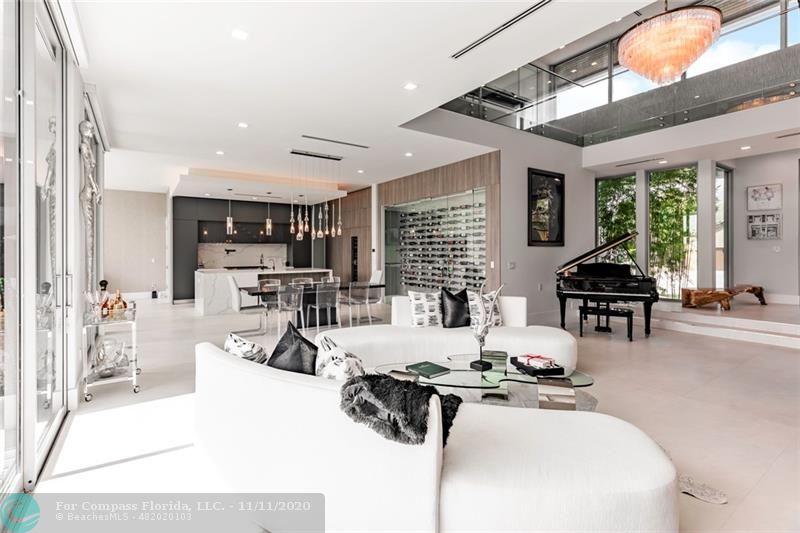 742 Dover Street Boca Raton, FL 33487 - Photo 13 of 41