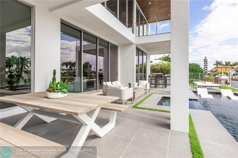 742 Dover Street Boca Raton, FL 33487 - Photo 4 of 41