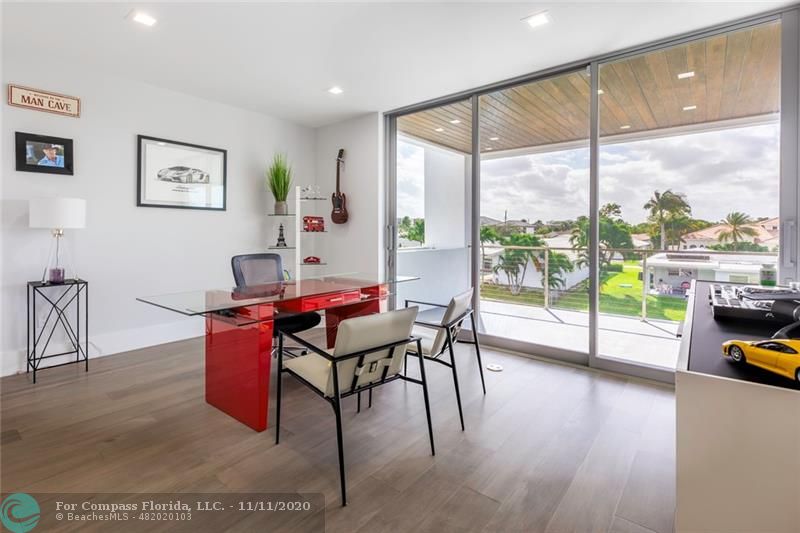 742 Dover Street Boca Raton, FL 33487 - Photo 32 of 41