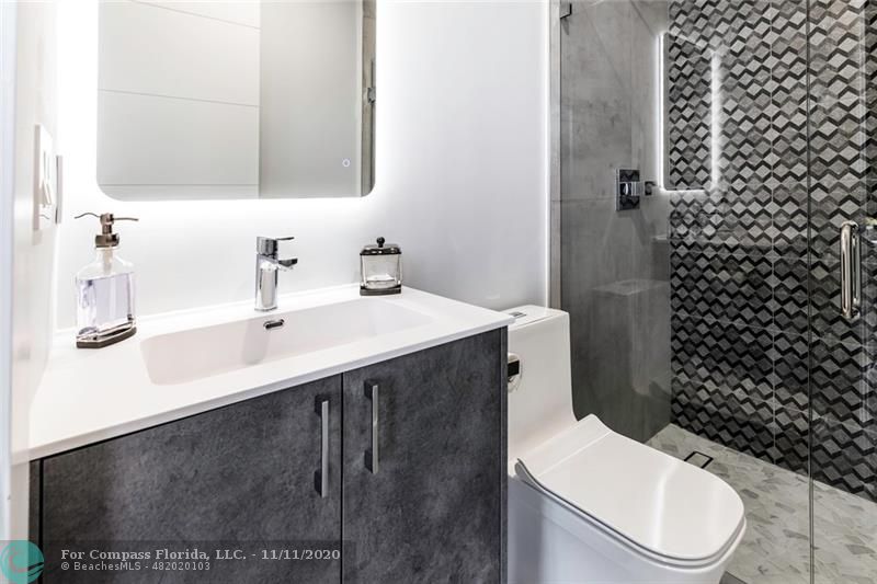 742 Dover Street Boca Raton, FL 33487 - Photo 35 of 41