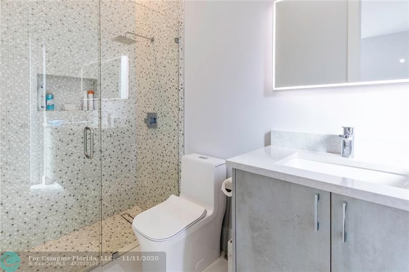 742 Dover Street Boca Raton, FL 33487 - Photo 37 of 41