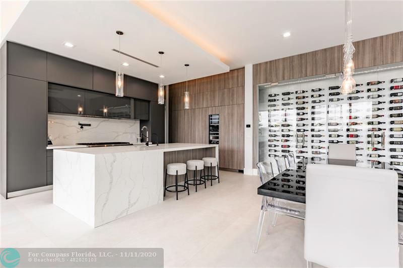 742 Dover Street Boca Raton, FL 33487 - Photo 7 of 41