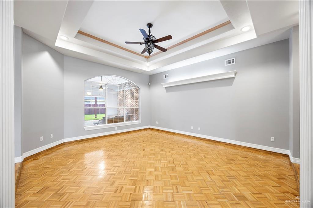 2208 Lawndale Road Mission, TX 78572 - Photo 4 of 27