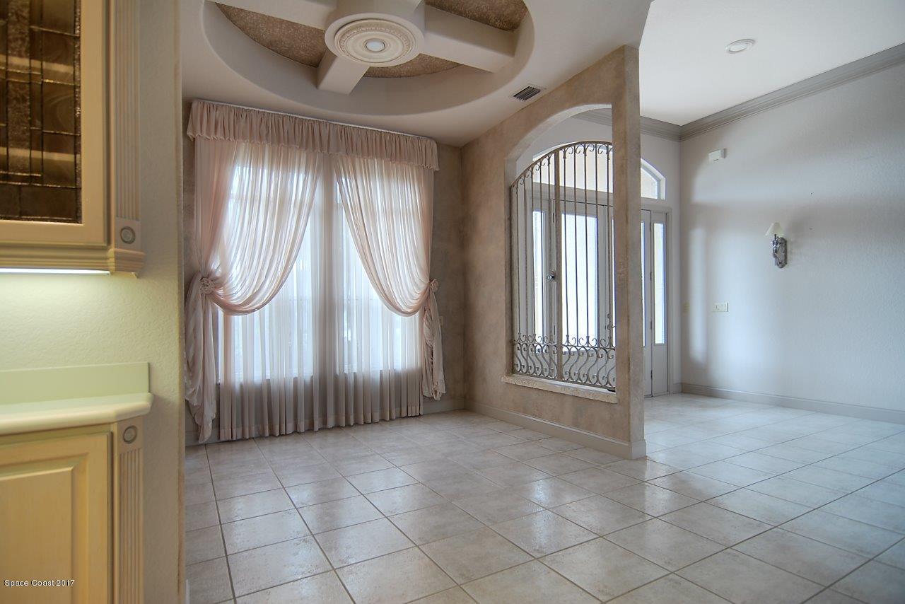4120 Stoney Point Road Melbourne, FL 32940 - Photo 6 of 24 dining (24)
