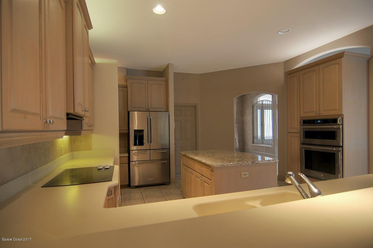 4120 Stoney Point Road Melbourne, FL 32940 - Photo 10 of 24 kitchen 2