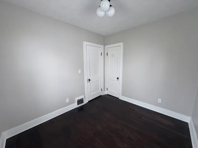 $215,000 | 1133 Merrifield Street Southeast, Grand Rapids, MI 49507