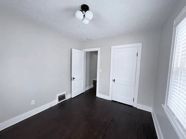 $215,000 | 1133 Merrifield Street Southeast, Grand Rapids, MI 49507