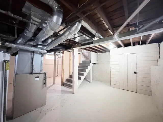 $215,000 | 1133 Merrifield Street Southeast, Grand Rapids, MI 49507