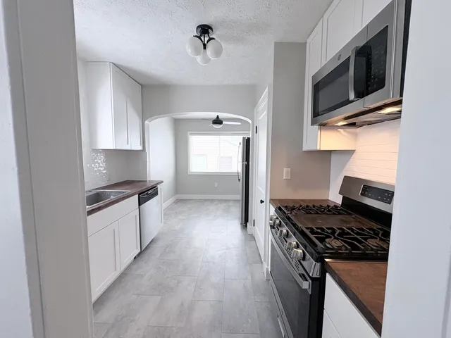 $215,000 | 1133 Merrifield Street Southeast, Grand Rapids, MI 49507