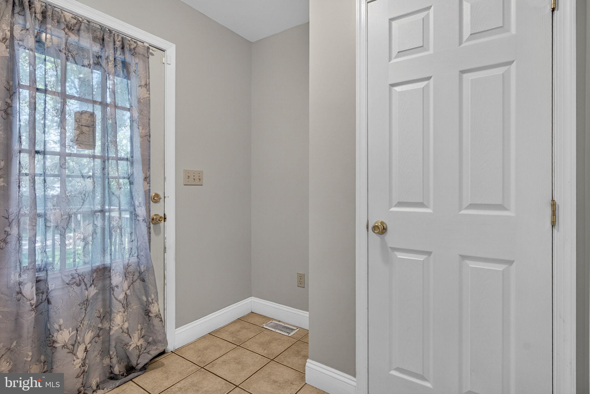 5020 Holmecrest Road Merchantville, NJ 08109 - Photo 17 of 43 Gallery Image 17