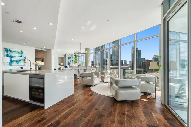 $2,295,000 | 501 West Avenue, Unit 2301, Austin, TX 78701