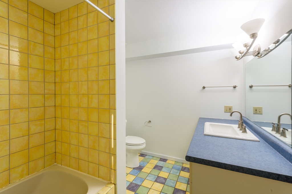41 South Valley Road Pelham, MA 01002 - Photo 25 of 42
