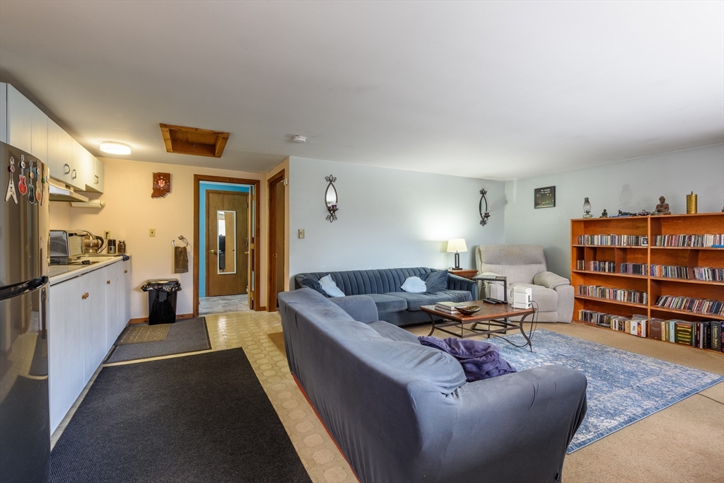 41 South Valley Road Pelham, MA 01002 - Photo 34 of 42