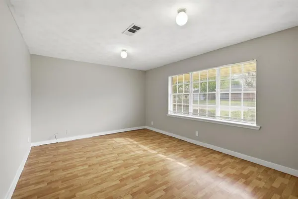 $1,785 | 228 North 4th Street, Princeton, TX 75407