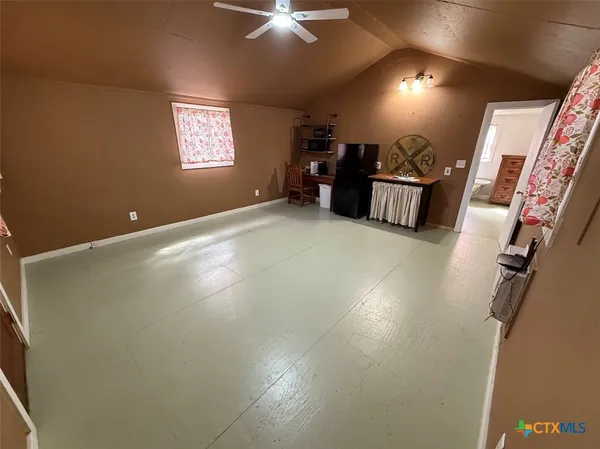 $950 | 510 Marlys Avenue, Canyon Lake, TX 78133