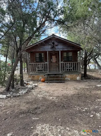 $950 | 510 Marlys Avenue, Canyon Lake, TX 78133