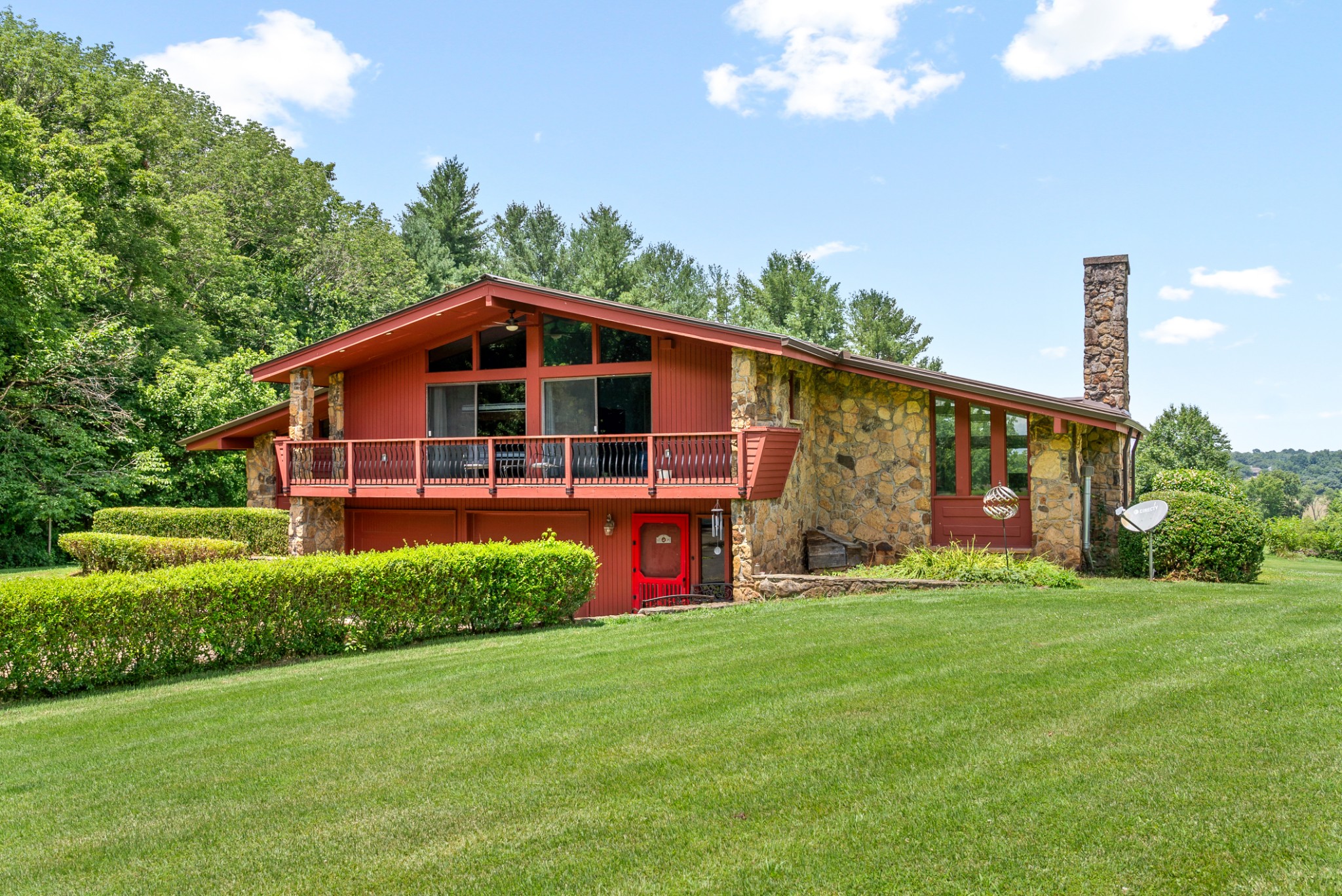 425 Salem Road Clarksville, TN 37040 - Photo 1 of 67 Gallery Image 1